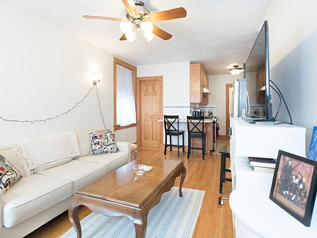 Photo - 87 Myrtle St