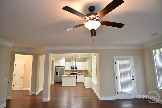 Photo - 215 Beckley Dr House