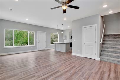 Photo - 4775 E 45th St N