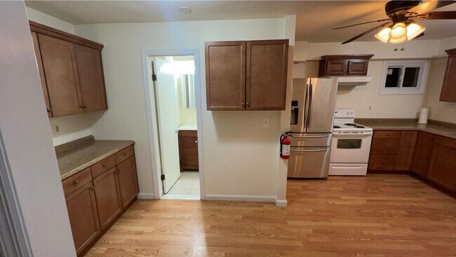 Photo - 9 North St Unit 9A