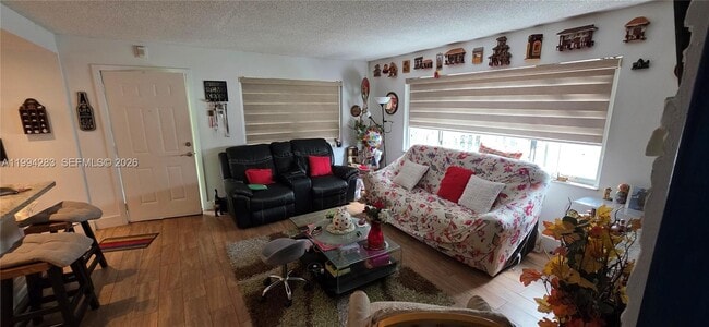 Photo - 70 NE 202nd Terrace Unit T26