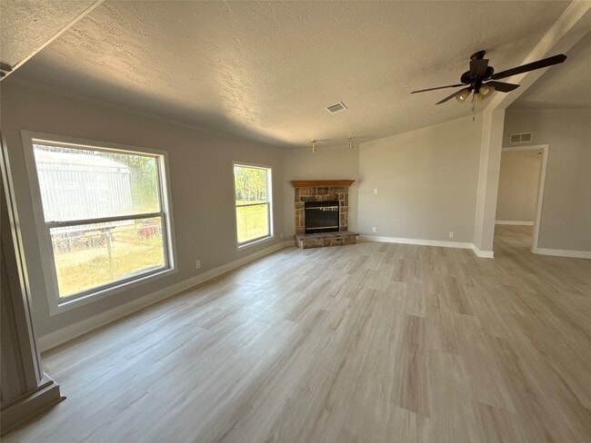 Photo - 3460 County Rd 5018