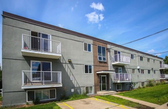 Photo - 15525 103 Av NW Unit 305