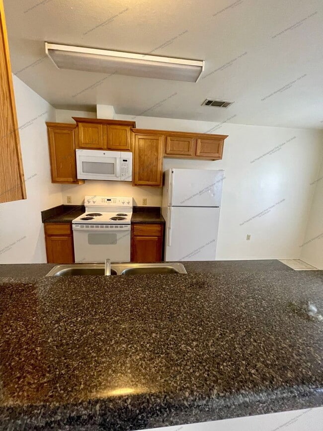 Photo - 1431 Brazil Ave