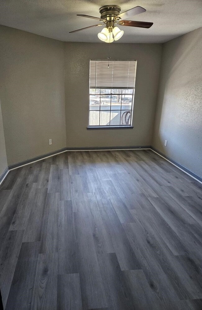 Photo - 9700 Leawood Blvd Unit 1102