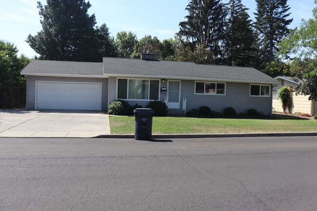 Single Level Living with attached garage - Single Level Living with attached garage House