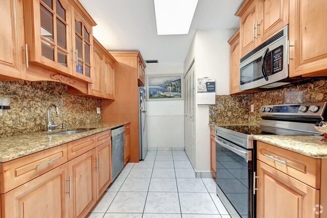 Building Photo - 14549 Candy Way Rental