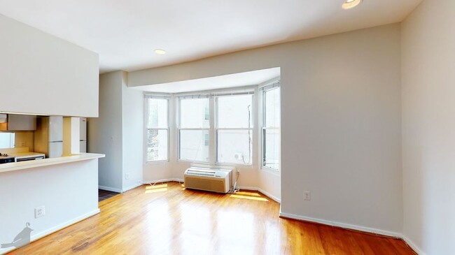 Stylish Studio in Adams Morgan! Amazing Lo... - Stylish Studio in Adams Morgan! Amazing Lo... Casa