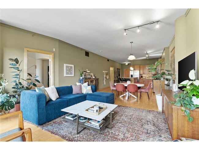 Photo - 401 N 2nd St Unit 611