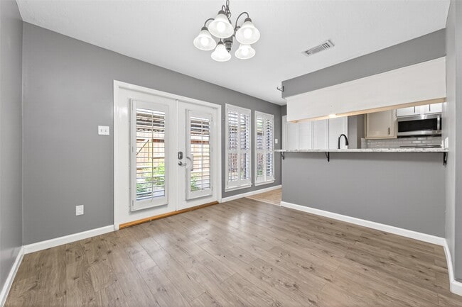 Photo - 6700 Richardson Rd Unit 305