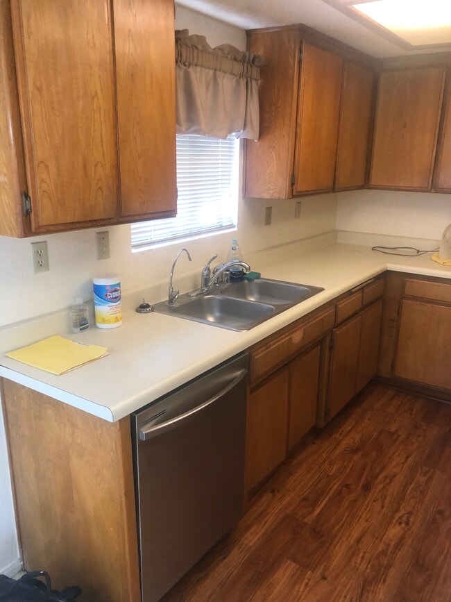 17055 S Dalton Ave Unidad 5