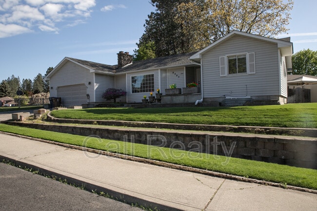Photo - 8205 N General Lee Way House