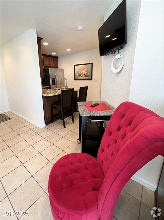 Building Photo - 490 Elm Dr Unit 106 Rental