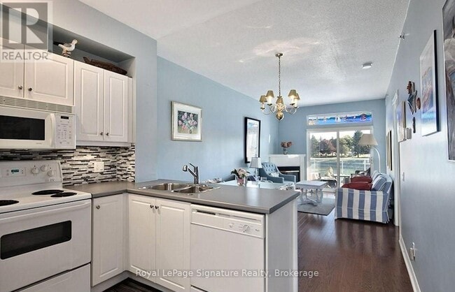 Photo - 34 Bayfield St Unité 202