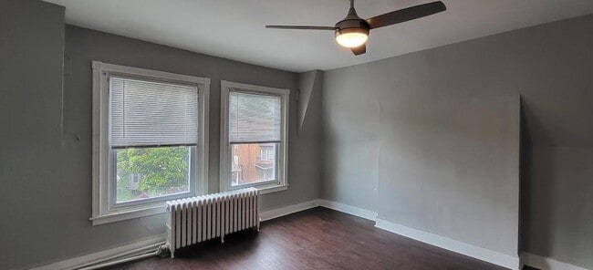 Livingroom/Kitchen View #2