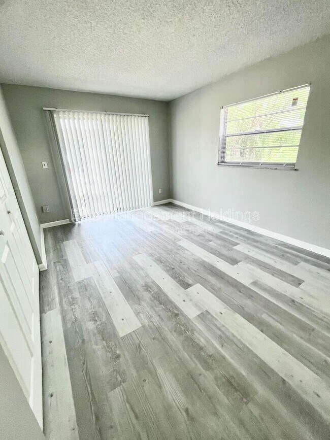 Photo - 1505 40th Ave