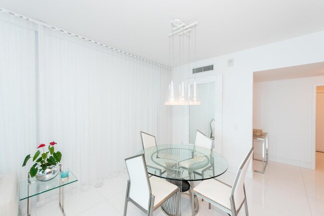 Photo - 6899 Collins Ave Unit 908