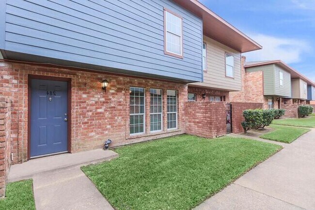 Photo - 14250 Kimberley Ln Unidad c2