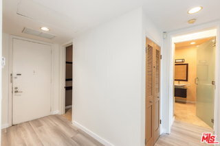 Photo - 2324 S Beverly Glen Blvd