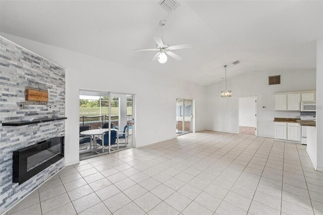 Photo - 205 Golf Aire Blvd