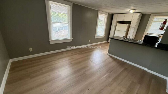 Photo - Beautiful, Freshly Renovated 2 Bedroom- Move in Ready!!! Unit 8118 N Alaska St