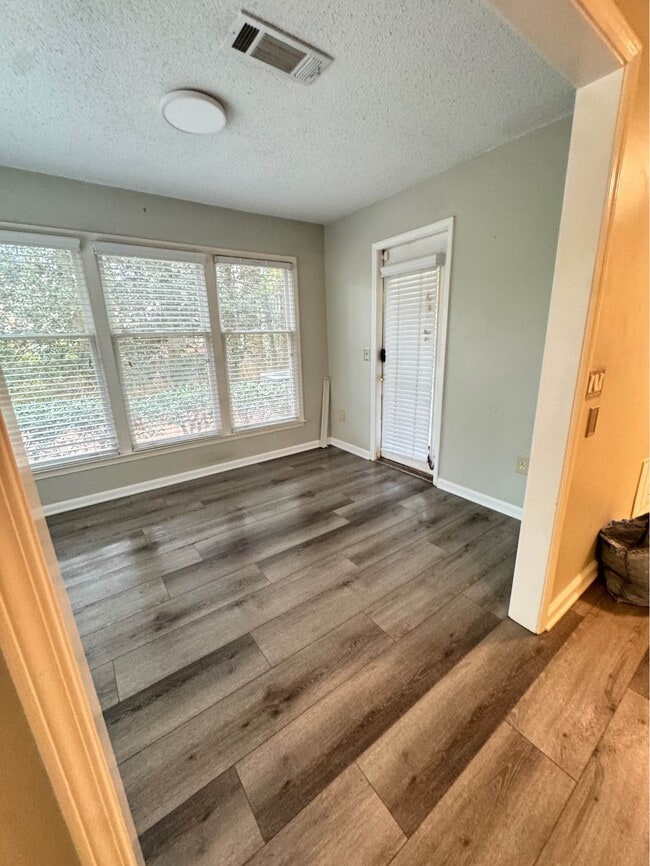 Photo - 601 Abingdon Way Unit Abingdon Way