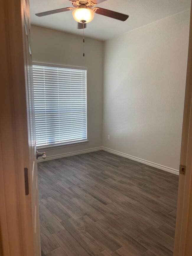 Photo - 511 County Rd 306 Unit 511 CR 306  A