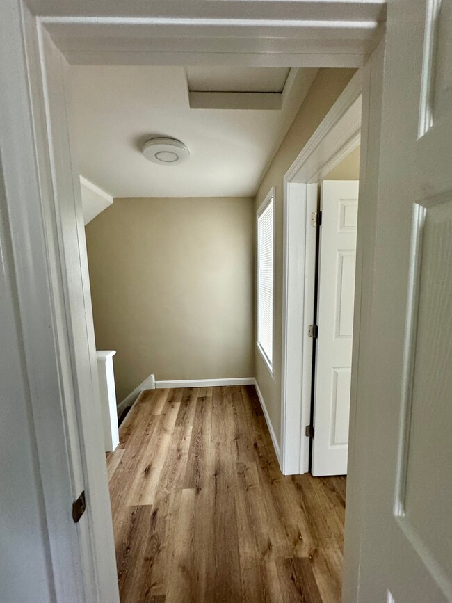 Photo - 381 Jefferson St