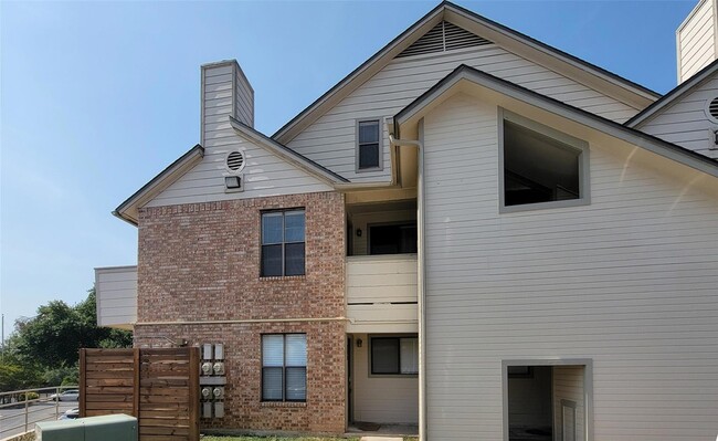 Building Photo - 2500 Burleson Rd Unit 210