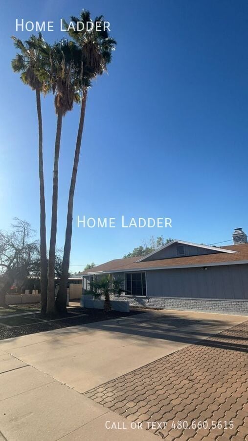 Photo - 1128 E Broadmor Dr