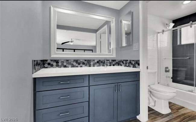 Photo - 1056 E Oakey Blvd