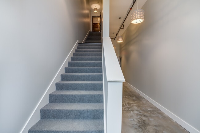 Photo - 2740 Lafayette Ave Unit 201