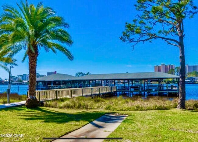 7813 N Lagoon Dr Unidad 4A