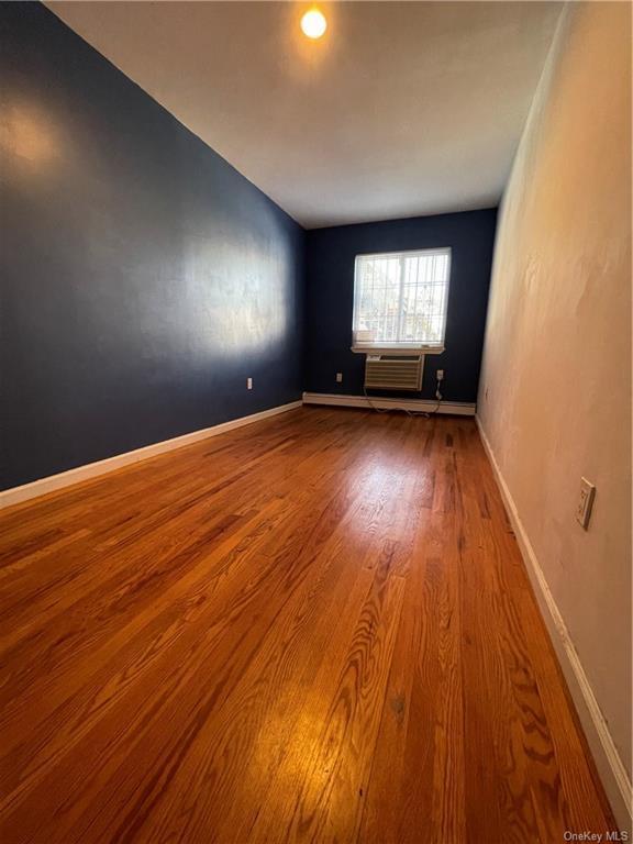 Photo - 3 bedroom in Bronx NY 10473