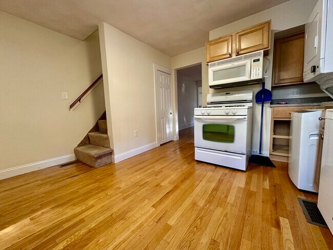 Photo - 7 Rifle Ct Unit 7 Rifle