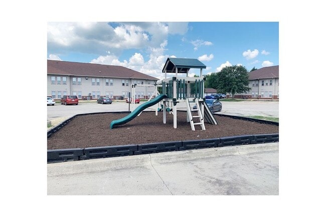 Photo - Meadowview Apartments - Mahomet
