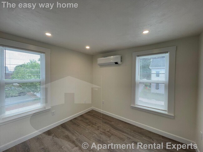 Photo - 72-74 Washington St Unit #6 Unidad #6