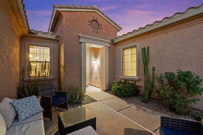 16418 W Desert Lily Dr