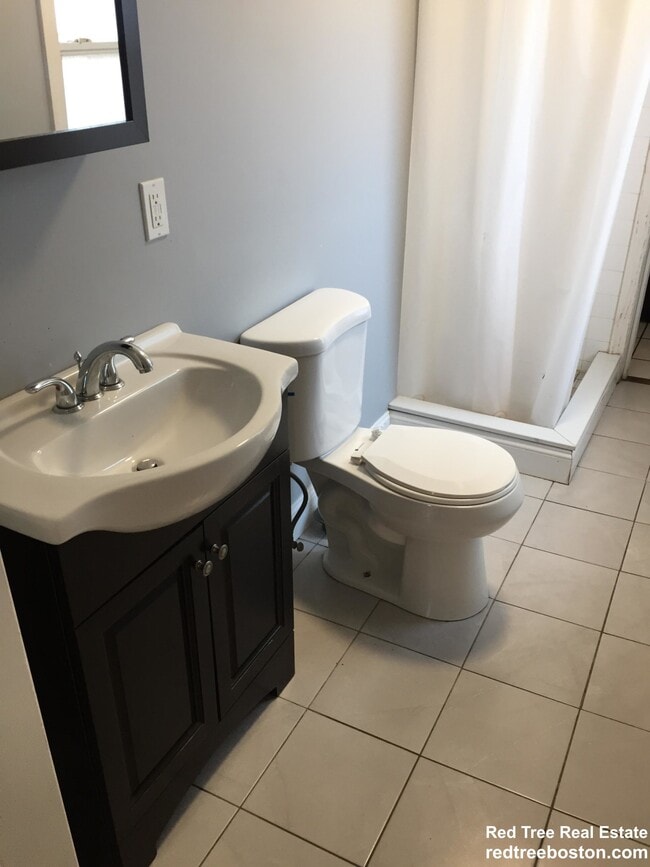 Photo - 6 Sewall St Unidad 2