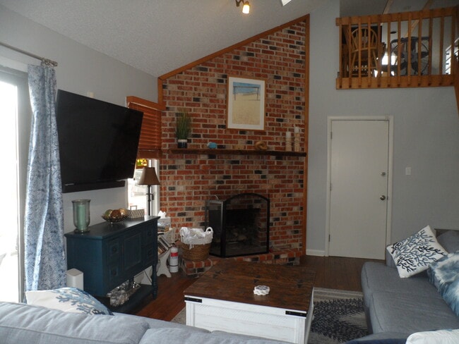 Photo - 9400 Ventnor Ave