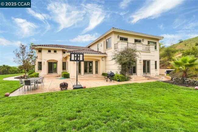Photo - 2851 Spring Creek Ln