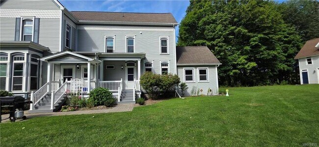 Photo - 13068 W Main St