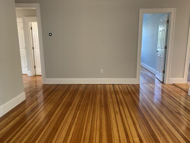 Photo - 4.0 bedroom in Somerville Massachusetts 02140 Unidad U1