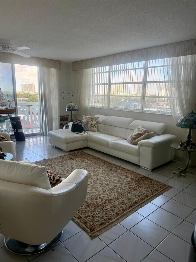 Photo - 3113 S Ocean Dr Unit 701