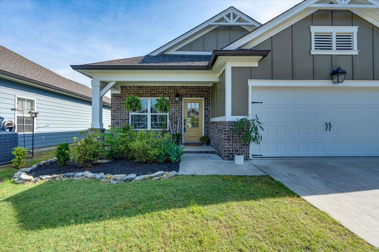 3 bedroom home in Creekside at Hampton Mea... - 3 bedroom home in Creekside at Hampton Mea...