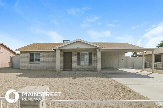 Building Photo - 7227 W Turquoise Ave Rental