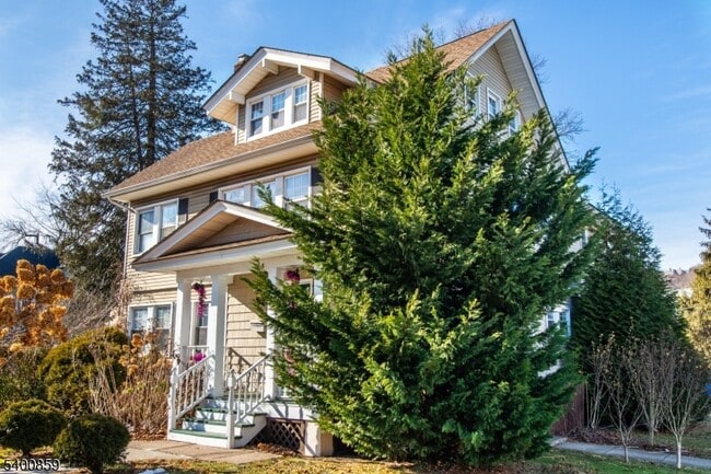 Photo - 422 Valley Rd Unit 1