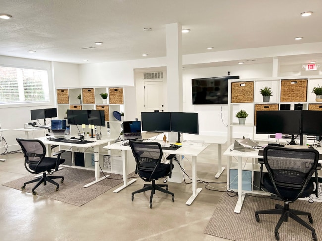 Photo - 3550 N University Ave