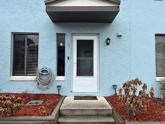 Front Door - 3333 S Ridgewood Ave Unit 27