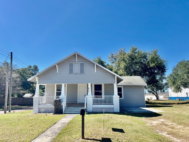 Photo - 211 S Cornelia Ave Unidad 211 Cornelia